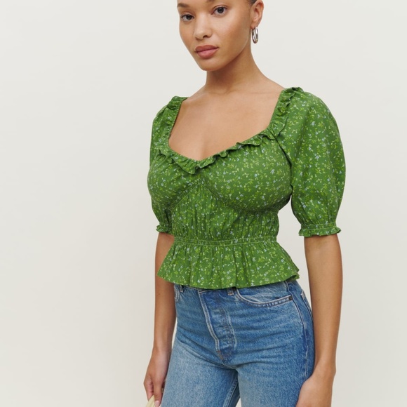 Reformation Tops - Reformation Vineyard Top Color: Isla Green Size: M